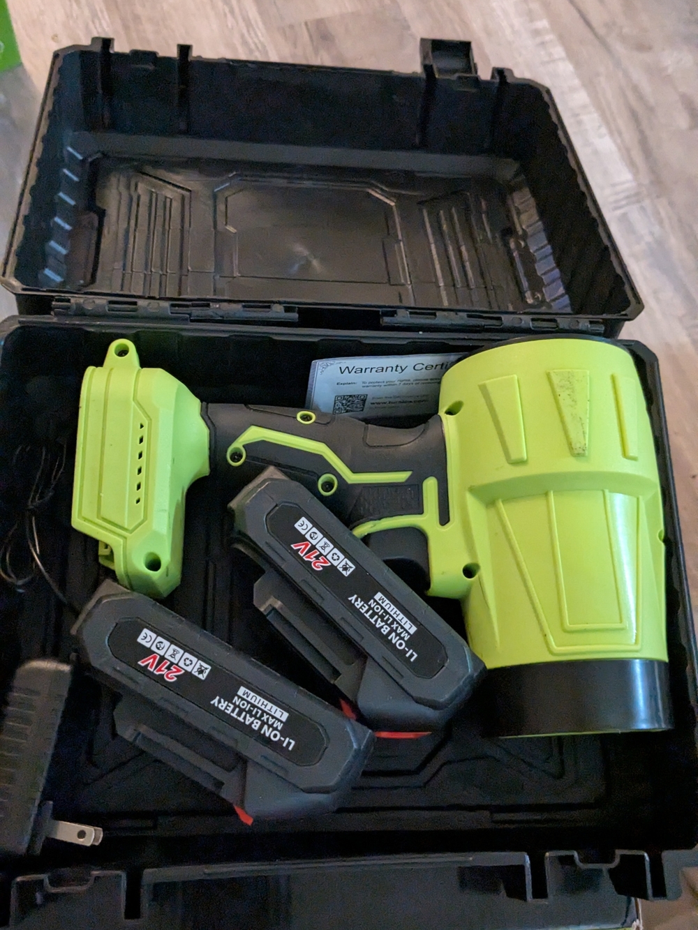 Portable 21V Cordless Spotlight - Neon Green Gently Used